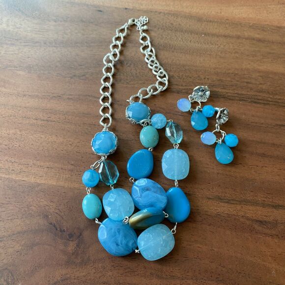 Silver necklace & pierced earrings set blue beads - Picture 5 of 5